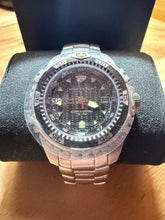 Load image into Gallery viewer, Momentum M1 Dive Watch (New - Old Stock)
