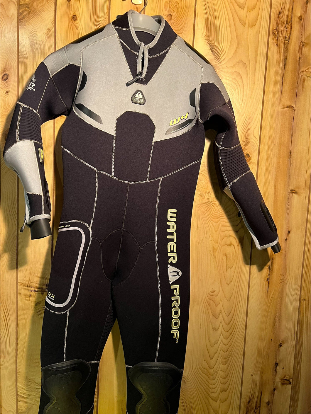 Waterproof Mens W4 7MM Full Wetsuit Small