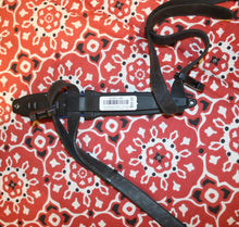 Load image into Gallery viewer, Aqualung Big Squeeze Knife - Reduced!
