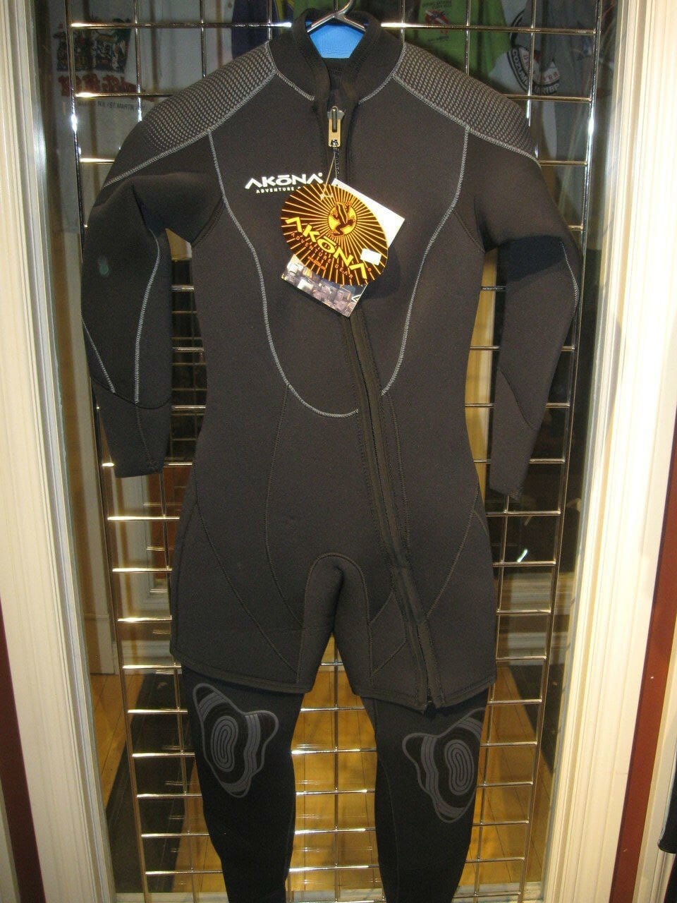 Akona 2 Piece AKMS408 6.5mm Mens Wetsuit (New) Reduced!